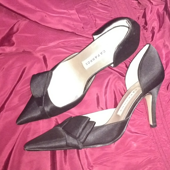 caparros shoes black